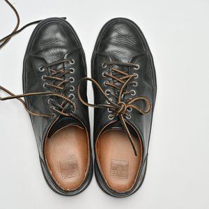 FRYE Grand Low Lace Sneaker in Black smooth vintage leather sz. 10.5